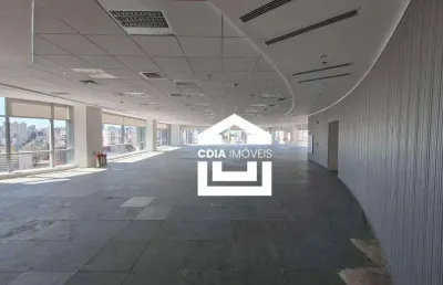 Conjunto comercial para locação em vão livre, 3 banheiros e 14 vagas de garagem, localizado em pinheiros.