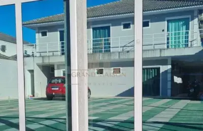 Flat com 1 quarto à venda no Parque Balneário São Francisco, Cabo Frio 