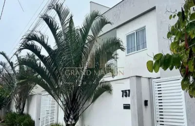Apartamento garden à venda nas palmeiras em cabo frio.
