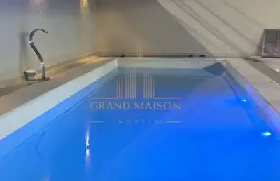 Casa para temporada com piscina e churrasqueira em cabo frio