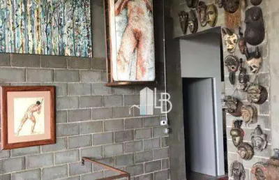 Casa alto padrão no bairro cidade jardim com quatro suítes.