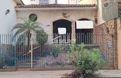 Casa no bairro martins com sete quartos e cinco banheiros, duas vagas de garagem