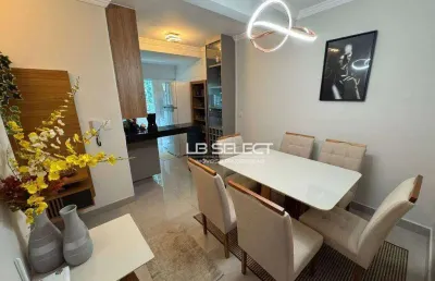 Apartamento no bairro santa mônica com dois quartos, armários planejados e elevador.