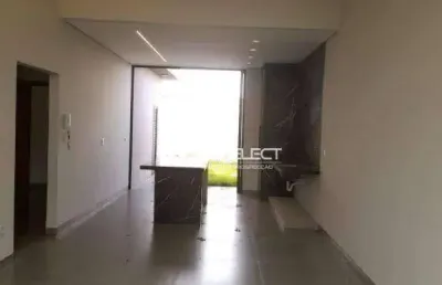 Casa no bairro novo mundo com três suítes, a máster com closet e cozinha gourmet.
