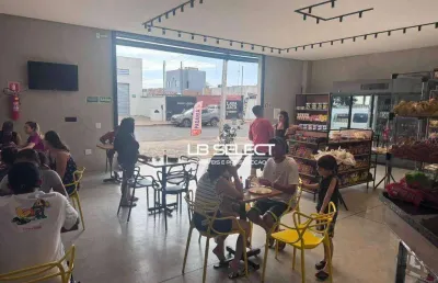 Imóvel comercial de esquina no bairro shopping park.