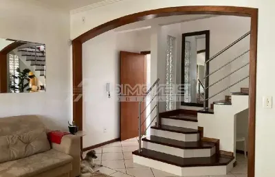 Casa com 3 quartos à venda na trindade, florianópolis , 256 m2 por r$ 1.990.000