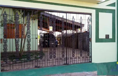 Casa com 3 quartos à venda na Avenida Delfina Silveira Peçanha, Jardim Maristela, Atibaia
