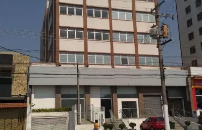 Prédio para alugar na Avenida Conselheiro Carrão, Vila Carrão, São Paulo