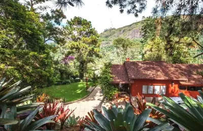 Casa com 4 quartos à venda na estrada do grande circuito, 20, parque do imbui, teresópolis por r$ 2.400.000