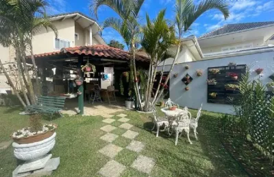 Casa em condomínio fechado com 4 quartos à venda na Rua Padre Tintorio, 408, Várzea, Teresópolis