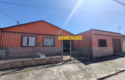 Casa com 3 quartos à venda na monteiro lobato, 101, três vendas, pelotas por r$ 480.000