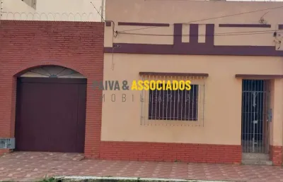 Casa com 2 quartos à venda na princesa isabel, 102, centro, pelotas por r$ 530.000