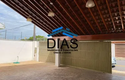 Região central de araraquara com três domitórios com ar condicionado