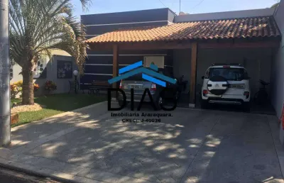 Jardim dos flamboyants linda casa com 3 dormitórios e piscina com spa