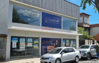 Loja no bairro são pedro loja medindo 80 m² com 1 banheiro e pé direito com 6 metros de altura.
