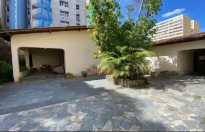 Casa com 3 quartos à venda no Centro, Governador Valadares 