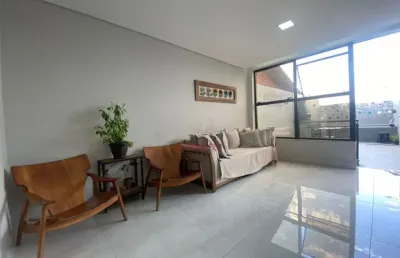 Casa com 2 quartos à venda no Grã-Duquesa, Governador Valadares 