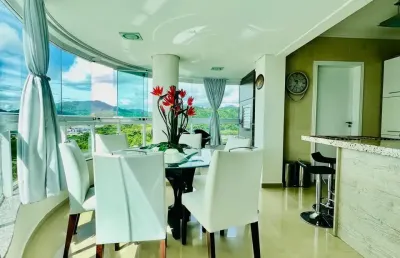 Apartamento  3 suites -  à poucos metros da praia na quadra mar na barra sul em balneário camboriú- apenas 50 metros da praia