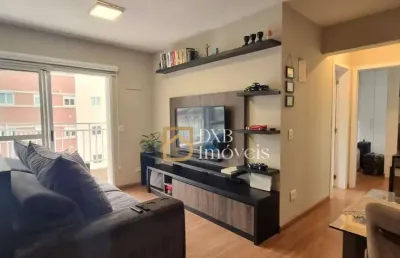 Apartamento  todo mobiliado, sacada c/ churrasqueira