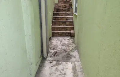 Casa com 1 quarto para alugar na Rua Saturnino de Sousa, 769, Vila Nhocune, São Paulo