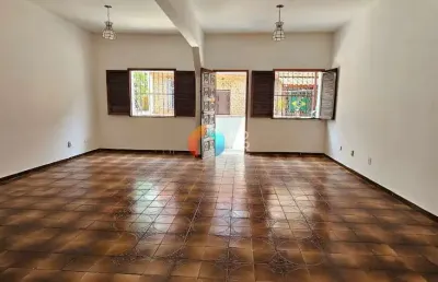 Rocha, casa triplex em vila, 3 quartos, 1 suíte, salão, 3 banheiros, quintal, solário, terraço, seg