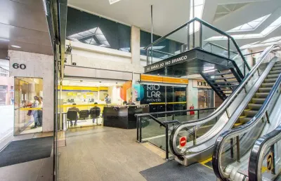 Sala comercial com 5 salas para alugar na Rua do Ouvidor, Centro, Rio de Janeiro
