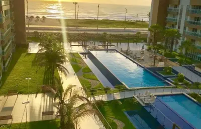 Alugo excelente apartamento mobiliado na praia do futuro !!!