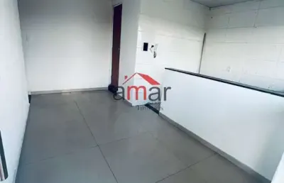 Casa em condomínio fechado com 2 quartos para alugar no parque recreio, contagem  por r$ 900