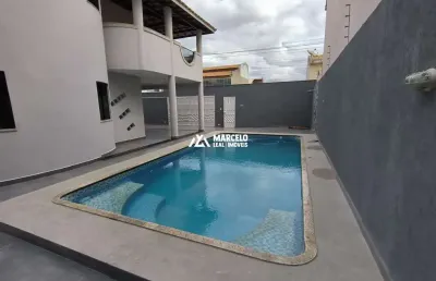 Vendo casa de alto padrão com 4/4 + dependência completa + piscina + terreno de