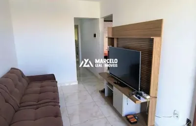 Casa 2 quartos sendo 1 suíte, toda no porcelanato,  em condomínio fechado com la