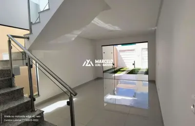 Linda casa moderna de 3/4 sendo uma suíte com 137 m2 de área construída a poucos