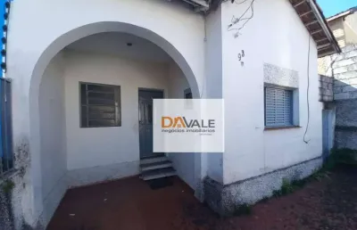 Oportunidade para construtor para projeto de ponto comercial ou kitnets.
