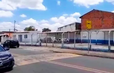 Casa comercial com 2 salas para alugar na Rua Tereza Palagi Lyra, 1, Jardim Piazza di Roma, Sorocaba