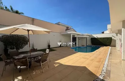 Casa com 4 quartos sendo 4 suítes no condomínio villa dos inglezes
