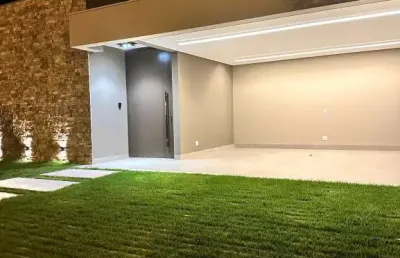 Casa com 4 quartos em condomínio fechado de alto padrão à venda na zona sul de uberlândia!!!