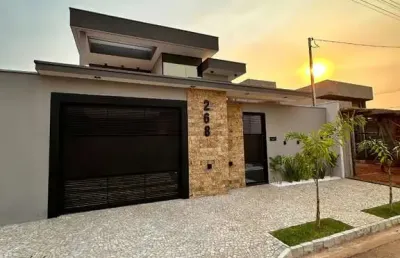 Casa 3 quartos à venda praça alto umuarama: suíte, área gourmet, churrasqueira, piscina, 2 vagas em uberlândia - pronta para morar!