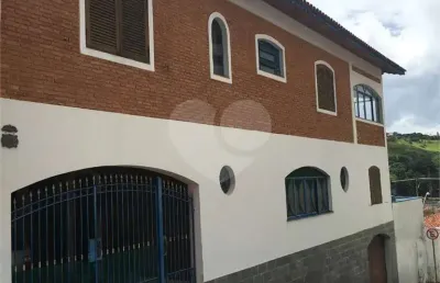 Casa com 4 quartos à venda na Sebastião Cintra Cunha, --, Centro, Piracaia