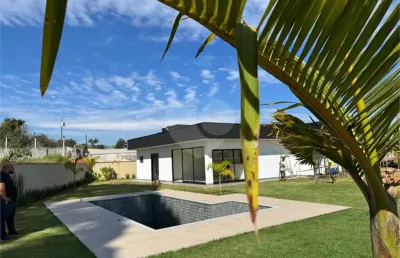 Casa térrea com 4 quartos à venda em condomínio residencial shamballa iii - sp