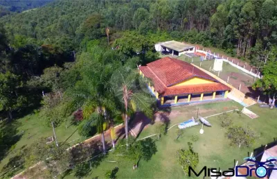 Fazenda à venda na Municipal André Franco Montoro, --, Centro, Piracaia