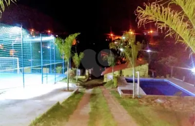 Chácara com 5 quartos para locação em jardim estância brasil - sp