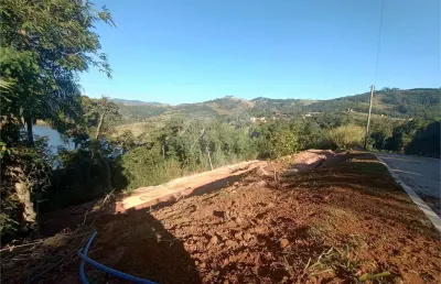 Terreno em condomínio fechado à venda na Dos Jacarandas, --, Centro, Nazaré Paulista