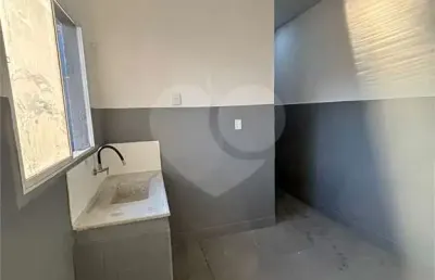 Casa com 1 quartos à venda ou para locação em centro - sp