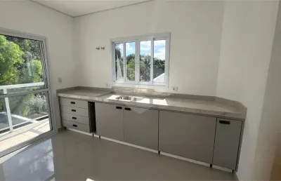 Sobrado com 3 quartos para locação em vila thais - sp