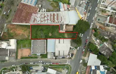 Terreno à venda na Rua Iapó, 1620, Prado Velho, Curitiba