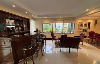 Apartamento com 4 dormitórios ( 1 suíte ), 2 vagas - à venda, 230 m² por r$ 3.500.000 - moema - são paulo/sp