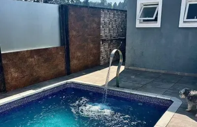 Sobrado com 3 dormitórios à venda, 170 m² por r$ 850.000,00 - perová - arujá/sp