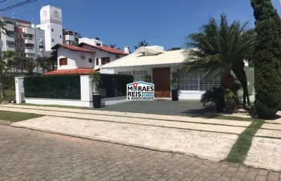Casa em condomínio fechado com 4 quartos à venda na rua das tainhas, 47, jurerê internacional, florianópolis por r$ 3.300.000