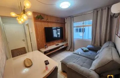 Apartamento com 02 quartos 01 bwc localizado no estreito florianópolis sc.