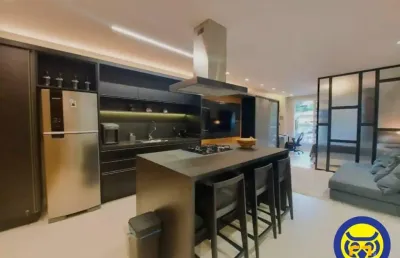 Apartamento  alto padrão, tipo estúdio, sala para dois  ambientes, sacada, cozinha planejada, 1 vaga livre e coberta localizado no centro de florianópolis sc.