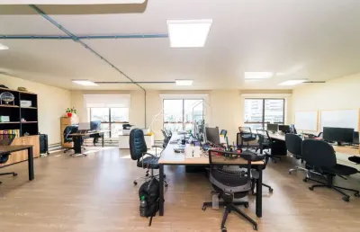 Sala comercial à venda na rua da glória, 72, centro cívico, curitiba por r$ 1.600.000